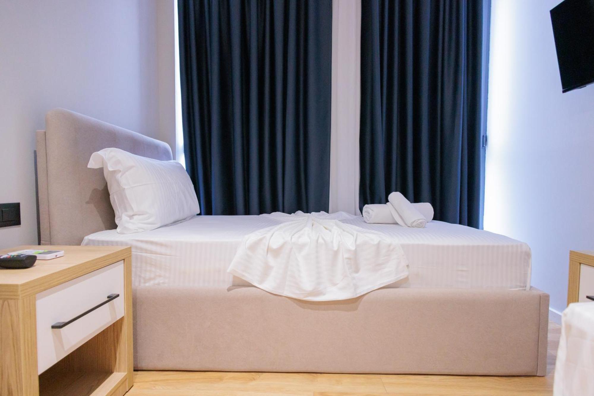 Bel Ami Tirana 2 Hotel Buitenkant foto