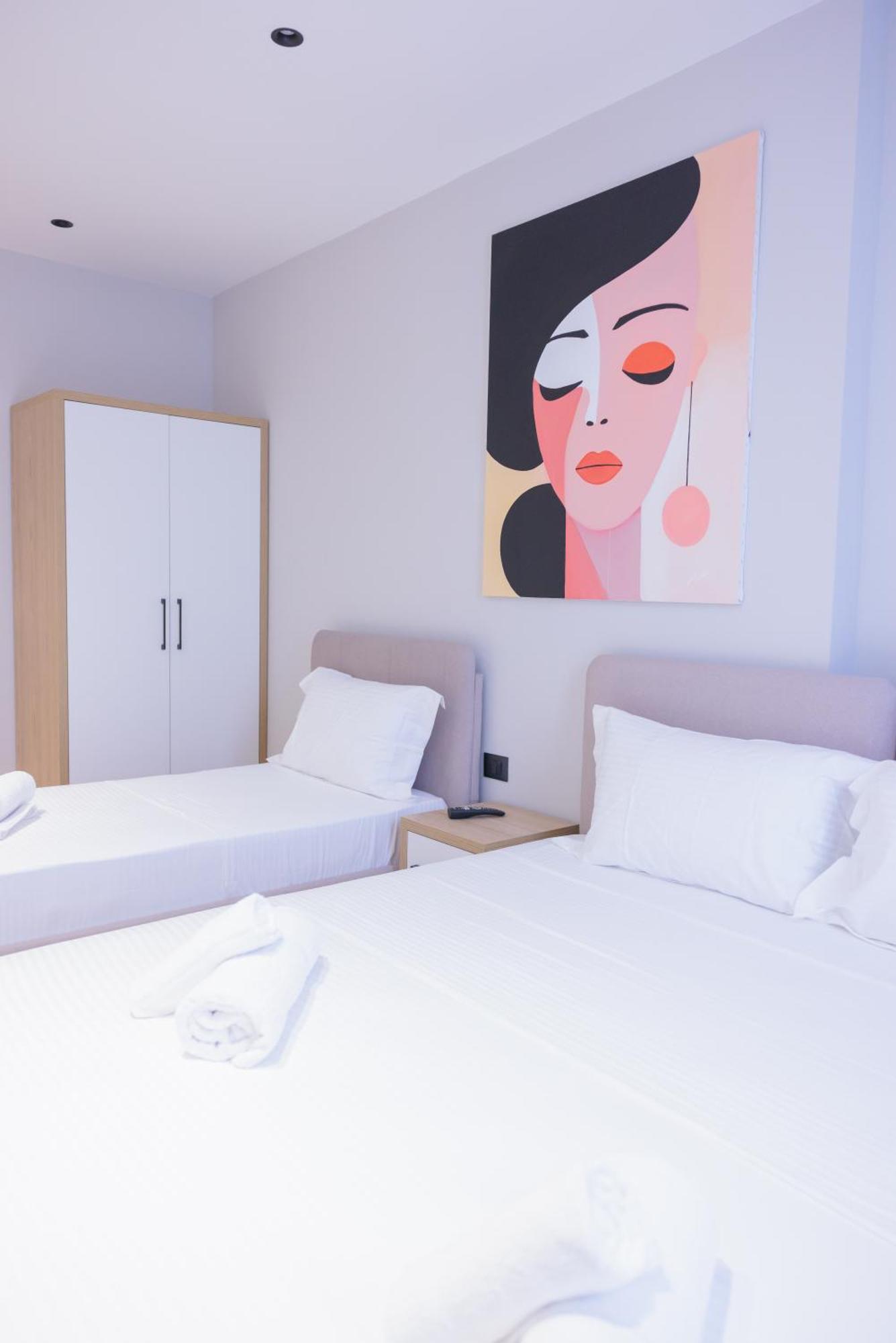 Bel Ami Tirana 2 Hotel Buitenkant foto
