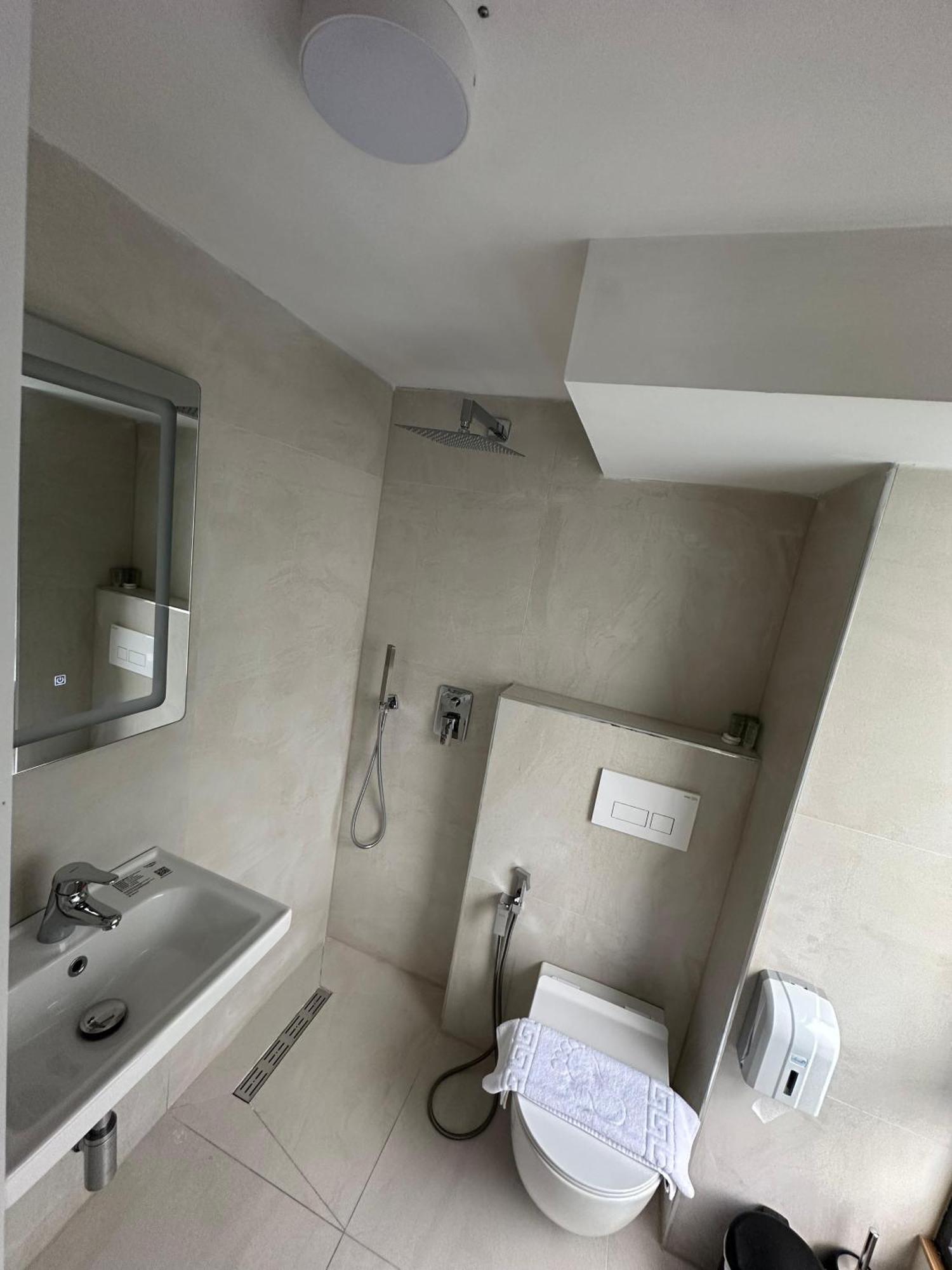 Bel Ami Tirana 2 Hotel Buitenkant foto